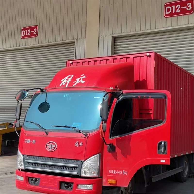 固原市阿拉尔市物流专线：大件快运与进仓出口的高效之旅
